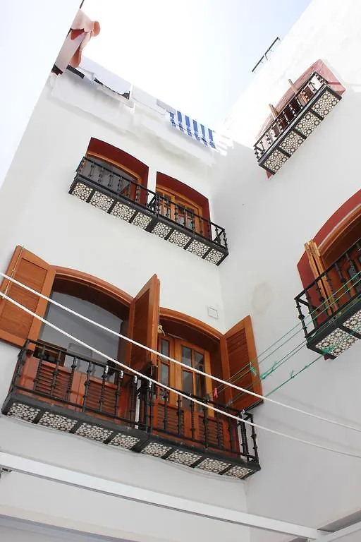 Easy Nerja Hostel